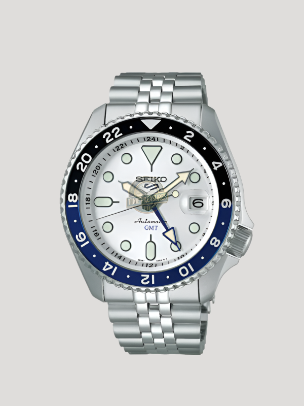 Seiko 5 Sports GMT White Batman